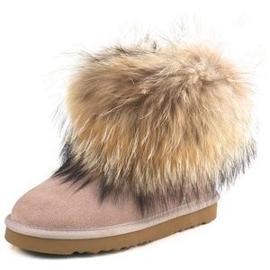 NEW Ausland short furry snow boots 7.5